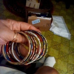 HSN  clossionne  7 piece bracelet set